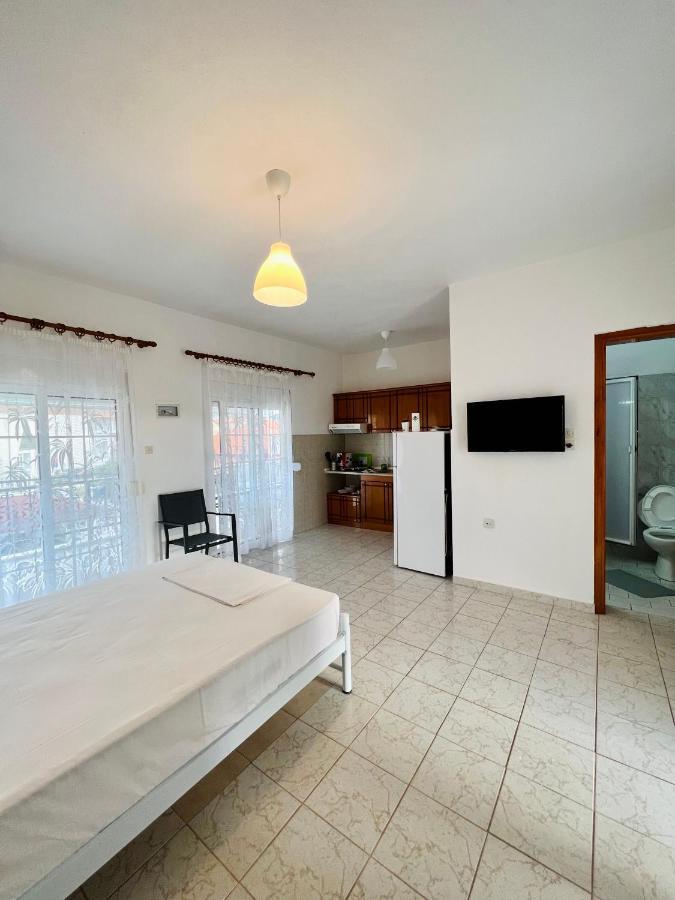 Atlantis Apartments Βρασνά Εξωτερικό φωτογραφία